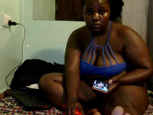 HotpussyF webcam