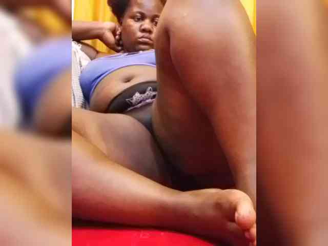 HotpussyF webcam