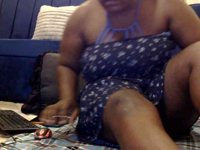 HotpussyF webcam