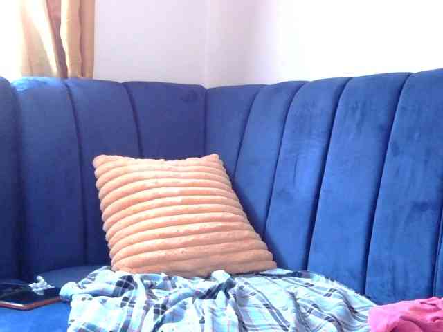 HotpussyF webcam