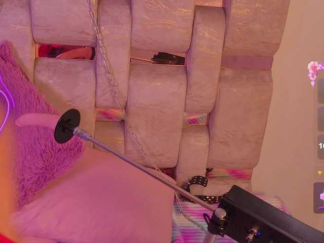 Natalievalvet live cam on BongaCams