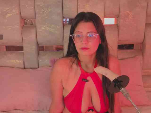 Natalievalvet webcam