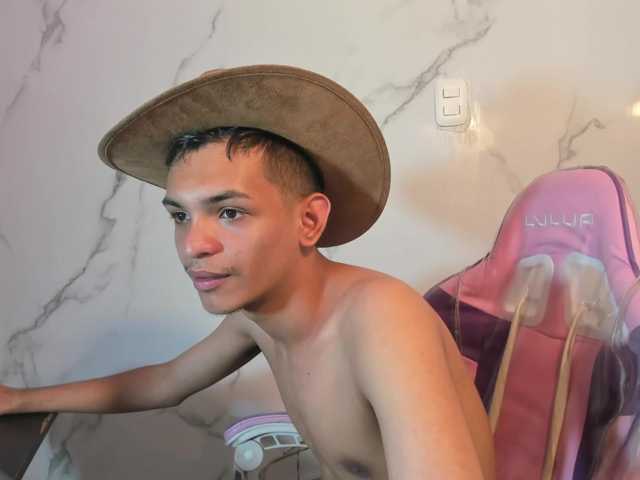 littlecum18