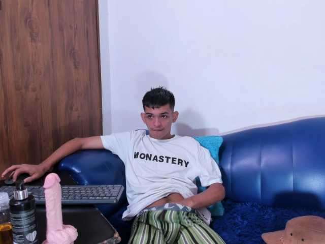 littlecum18
