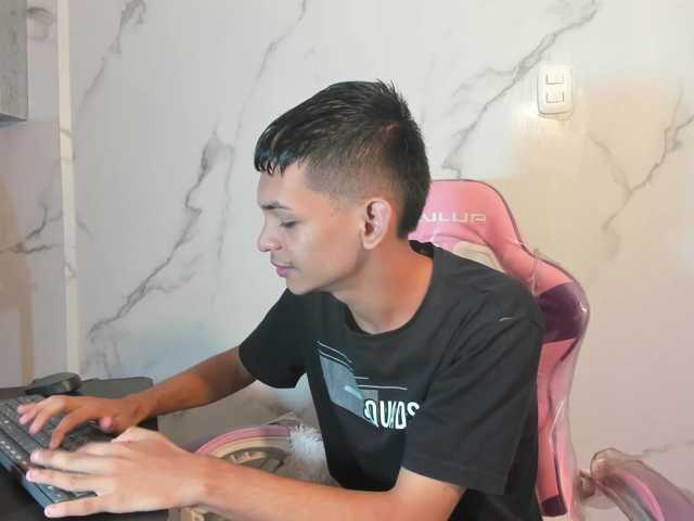 littlecum18