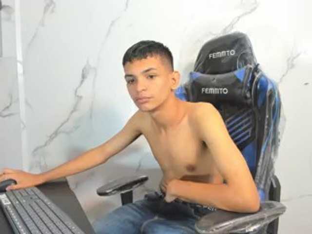 littlecum18