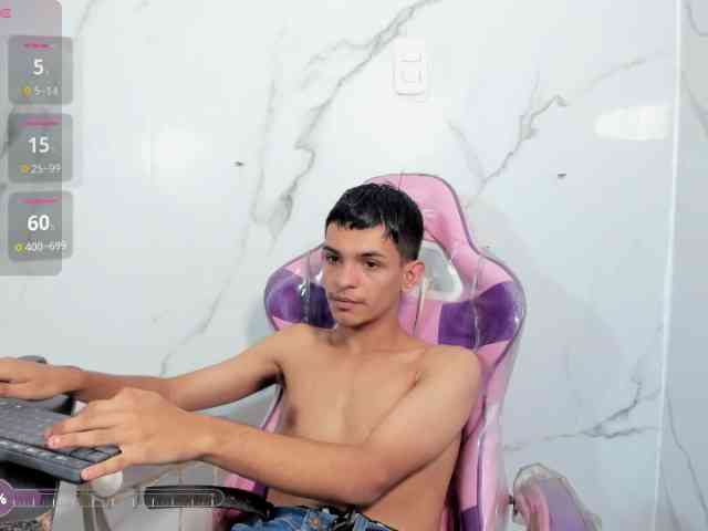 littlecum18