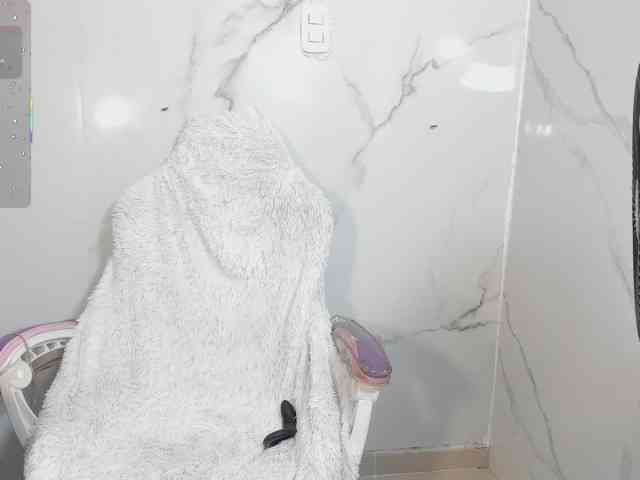 littlecum18