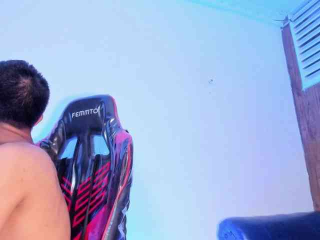 littlecum18