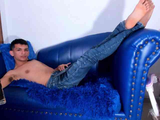 littlecum18