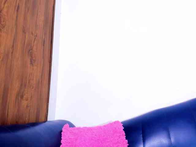 littlecum18