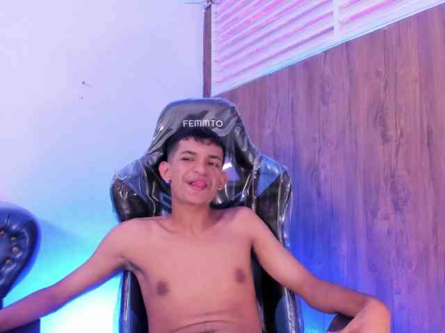 littlecum18