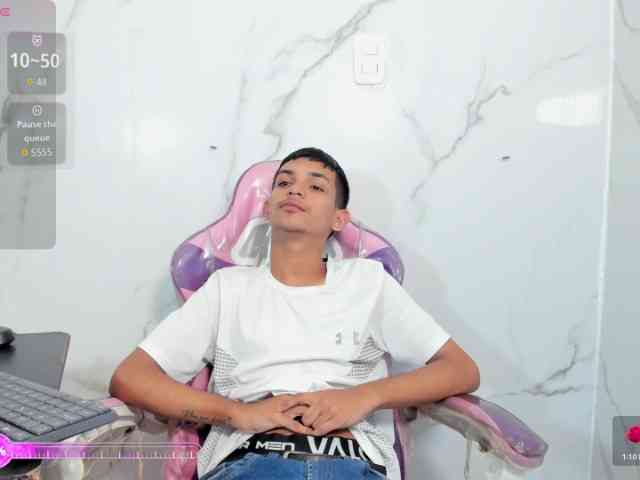 littlecum18