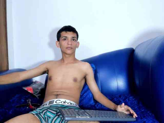 littlecum18
