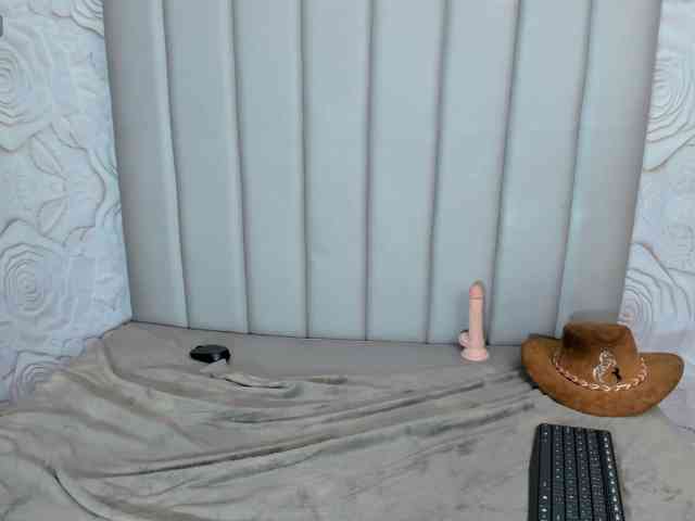 littlecum18