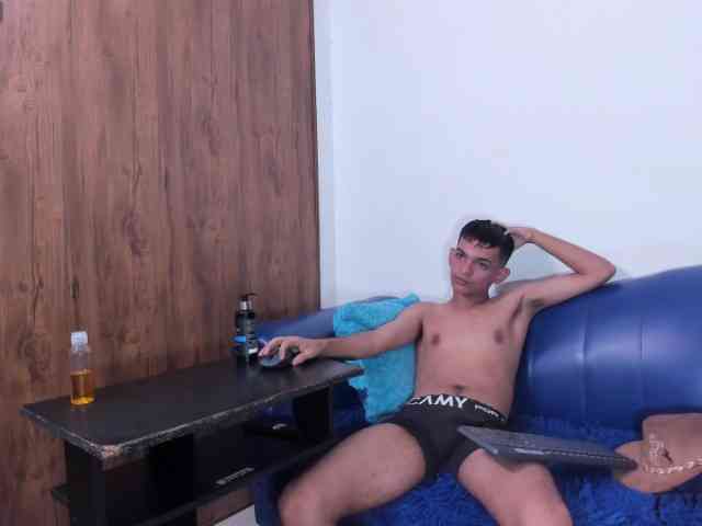 littlecum18