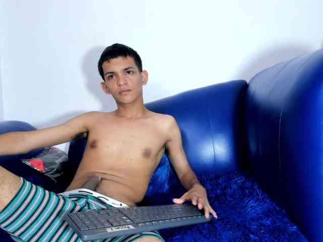 littlecum18
