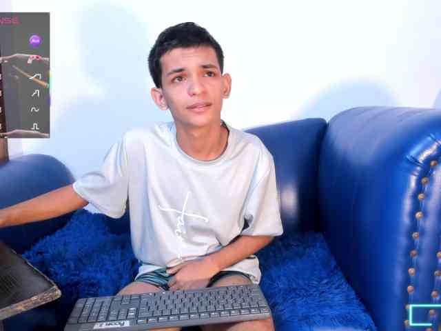 littlecum18