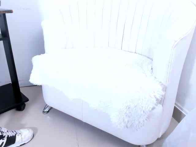 littlecum18