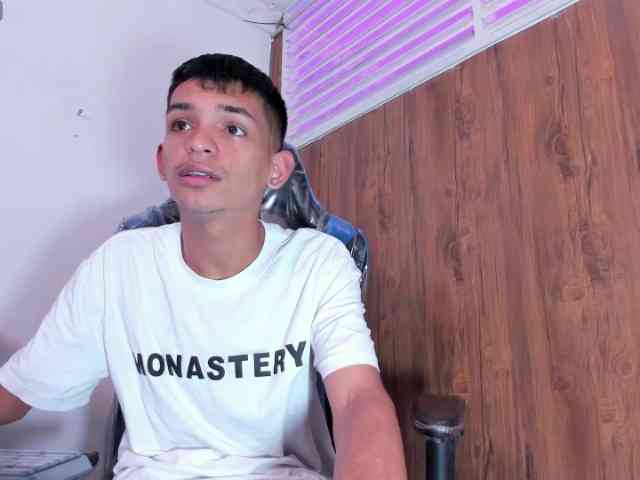 littlecum18