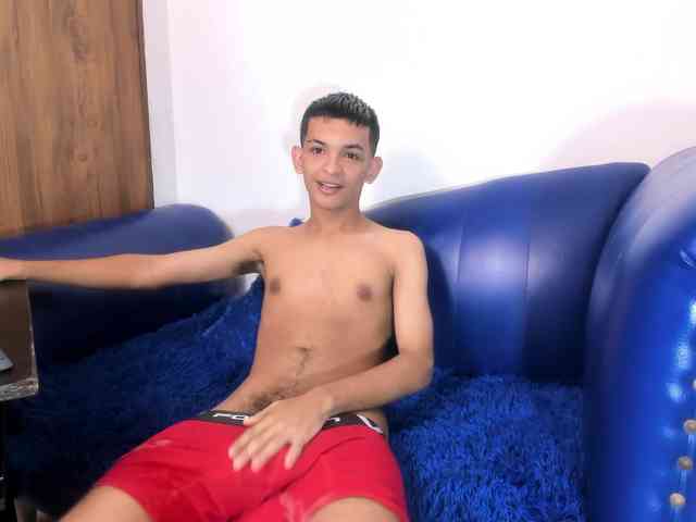 littlecum18