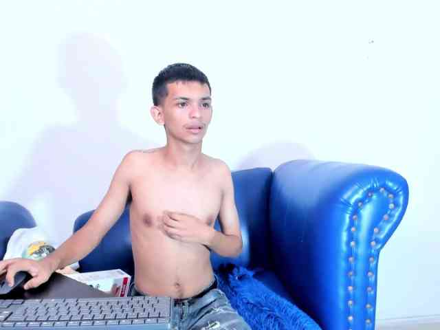 littlecum18