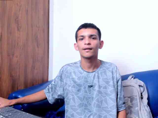 littlecum18