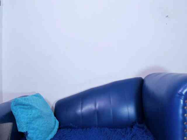 littlecum18
