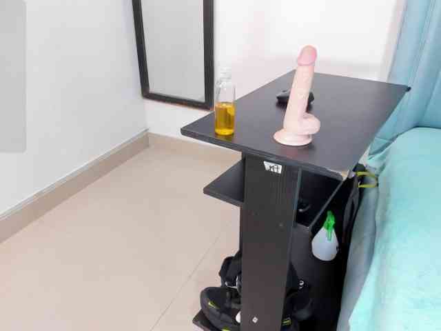 littlecum18