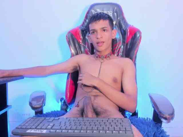 littlecum18