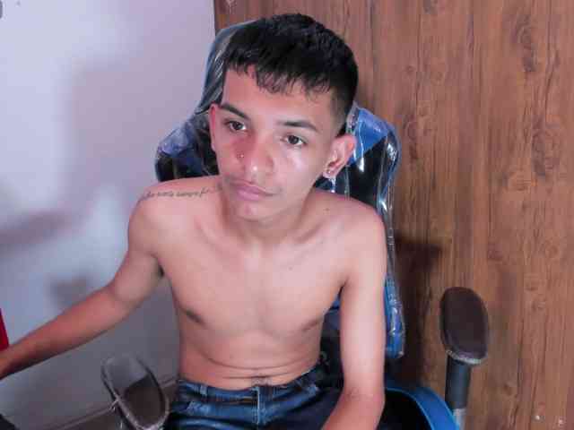 littlecum18