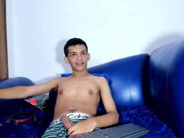 littlecum18