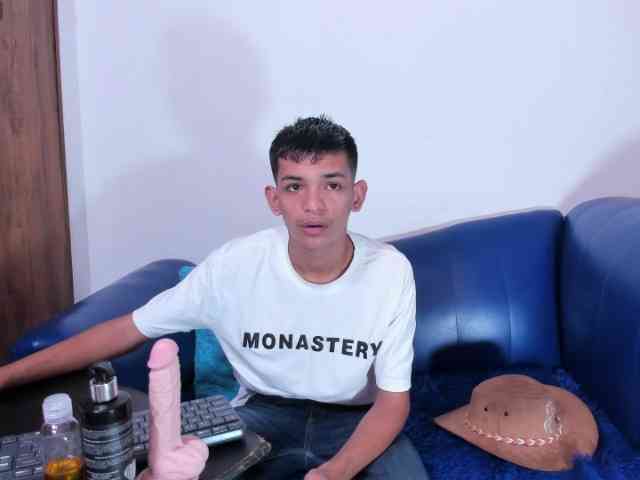 littlecum18