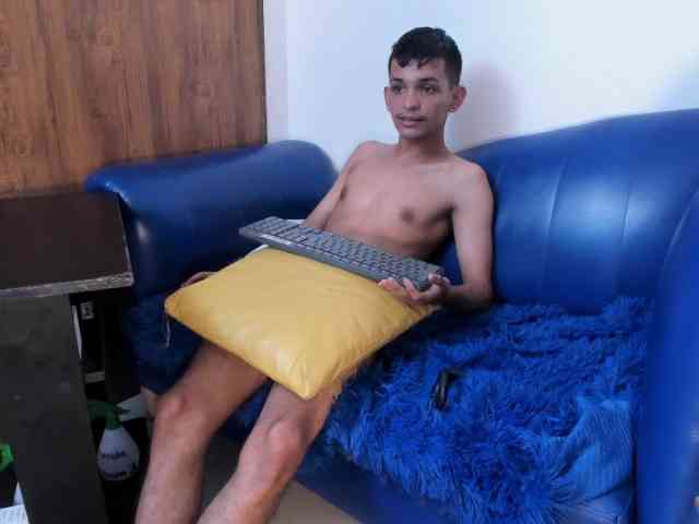 littlecum18