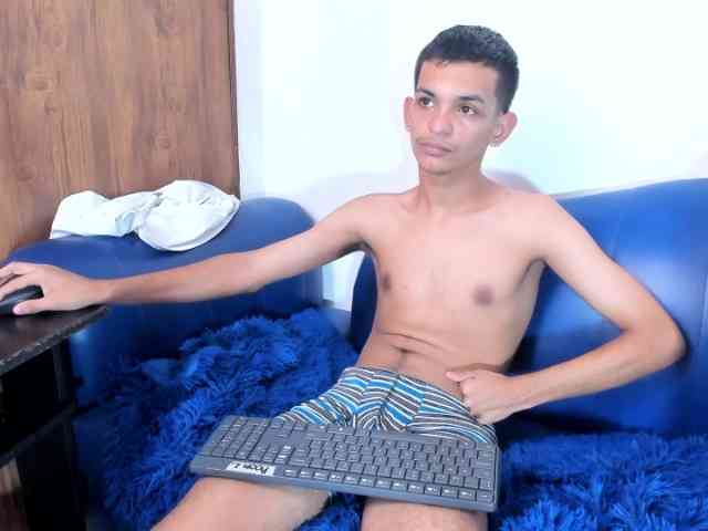 littlecum18