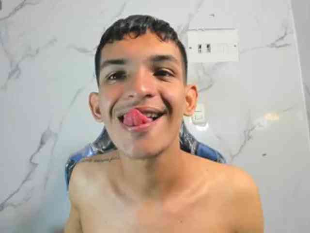 littlecum18