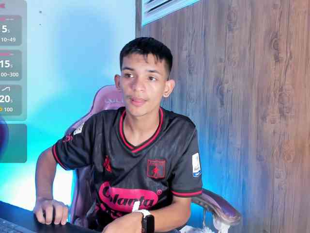 littlecum18