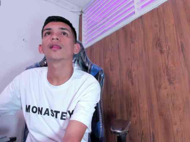 littlecum18