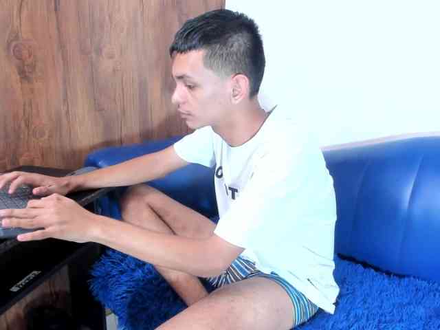 littlecum18
