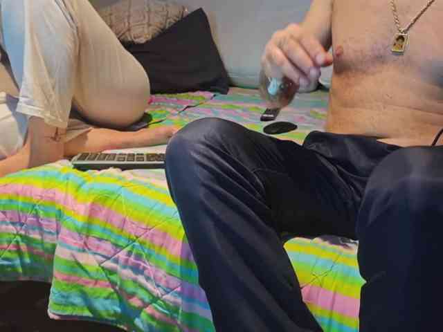 HerculoySenos webcam