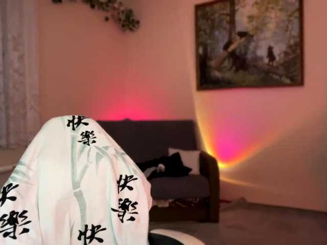 Loozzyy live cam on BongaCams