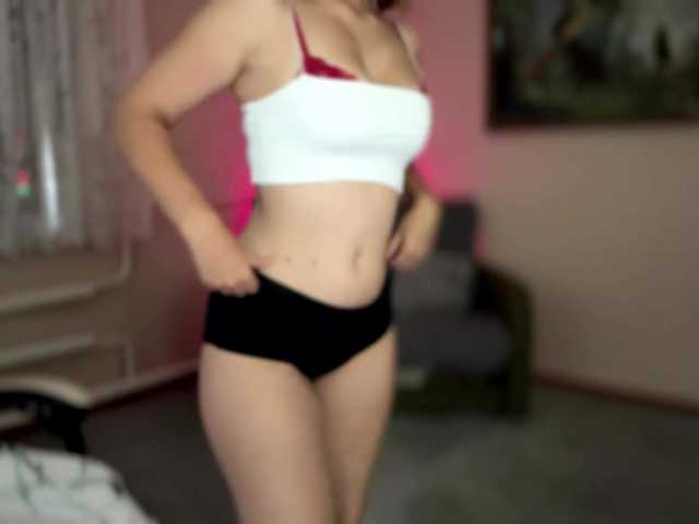 Loozzyy live cam on BongaCams