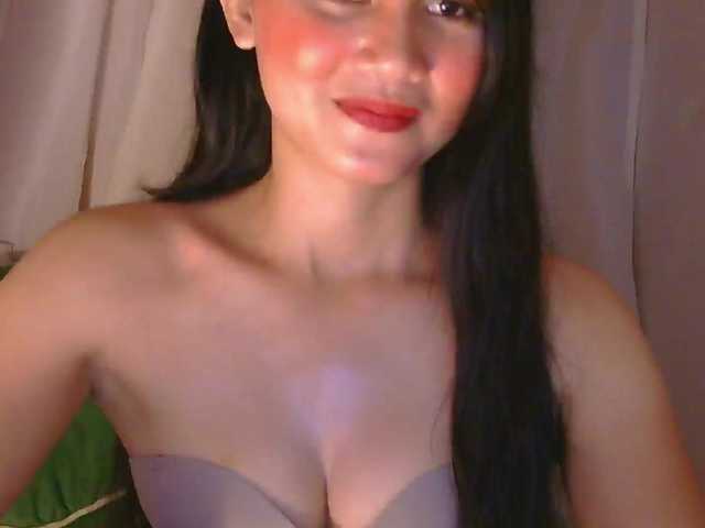 Enchantes24 live cam on BongaCams
