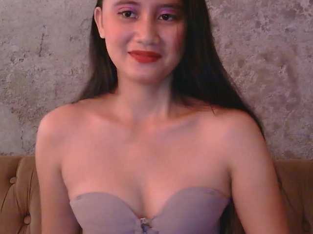 Enchantes24 live cam on BongaCams