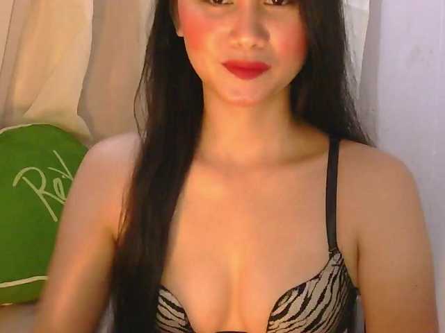 Enchantes24 live cam on BongaCams