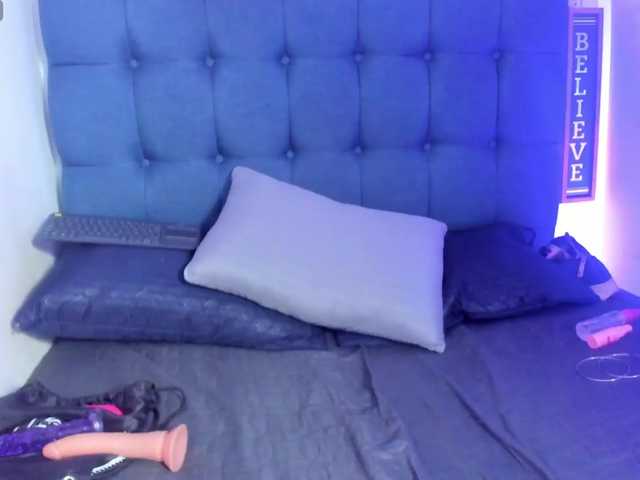 Sasha-wish live cam on BongaCams