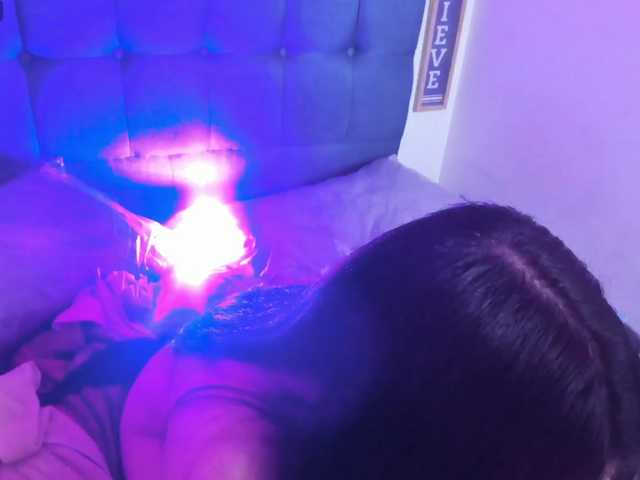 Sasha-wish live cam on BongaCams