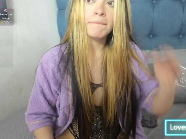 Sasha-wish live cam on BongaCams