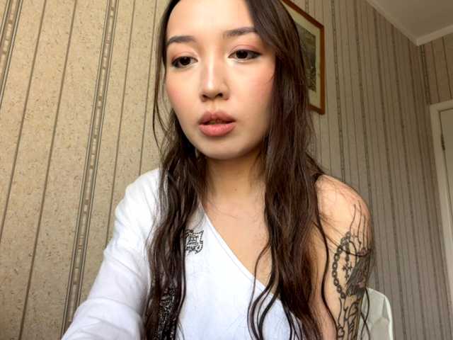 PhyliciaRobleto live cam on BongaCams