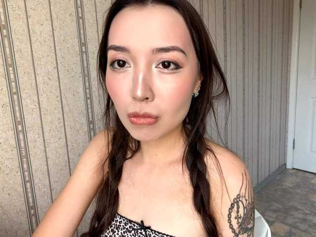 PhyliciaRobleto live cam on BongaCams